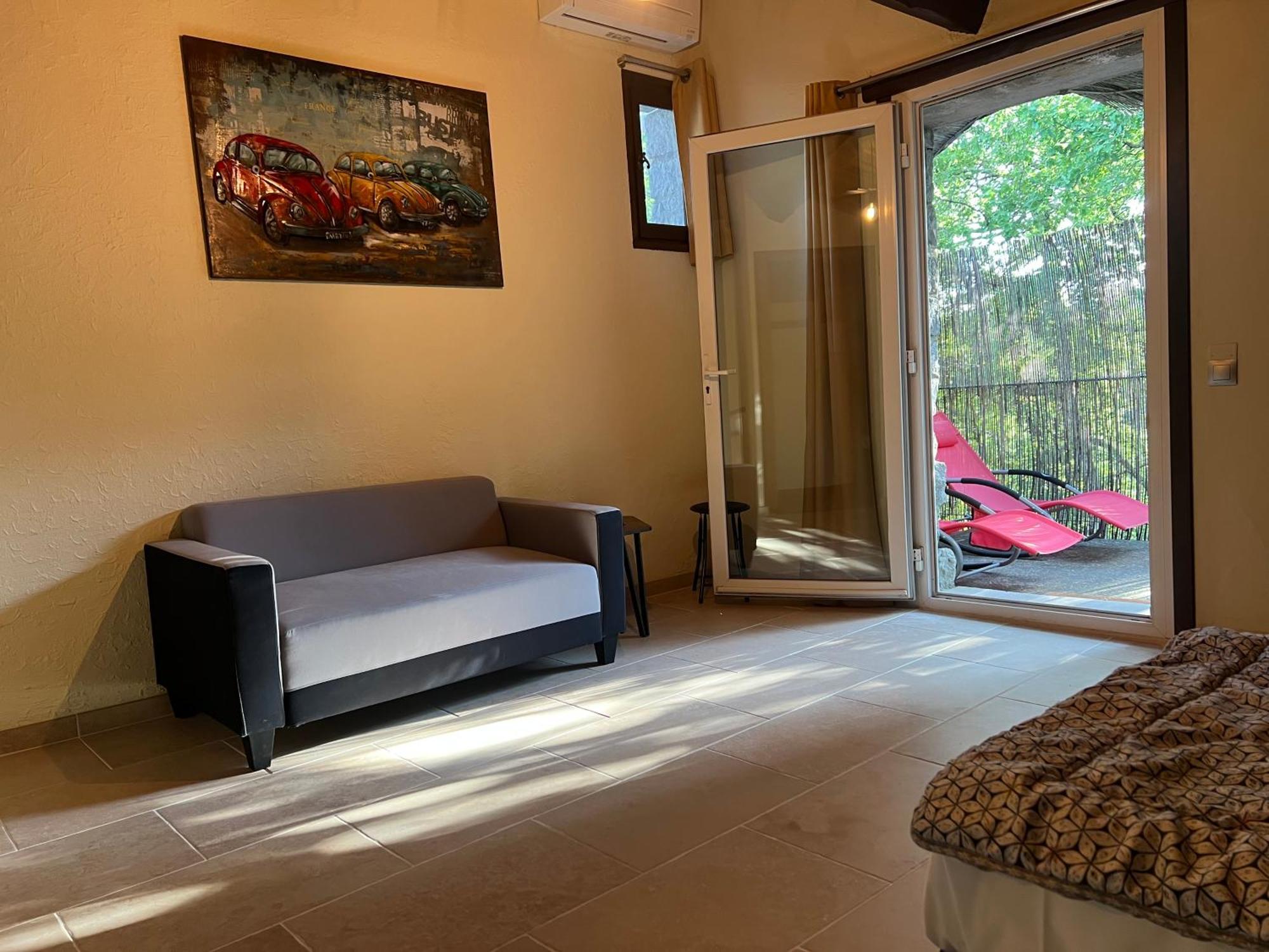 Bed and Breakfast Chambre d'hôtes climatisée avec terrasse privée à Saint Alban Auriolles Extérieur photo